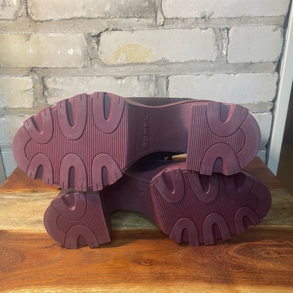 Sorel Brex Heel Lace Boot, Waterproof, Rainboot, Berry, Sz. 5.5 - Picture 14 of 16